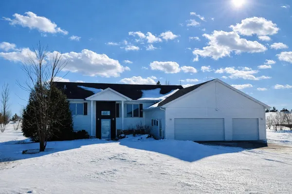 $499,500 | 17063 Lakeview Lane, Audubon, MN 56511