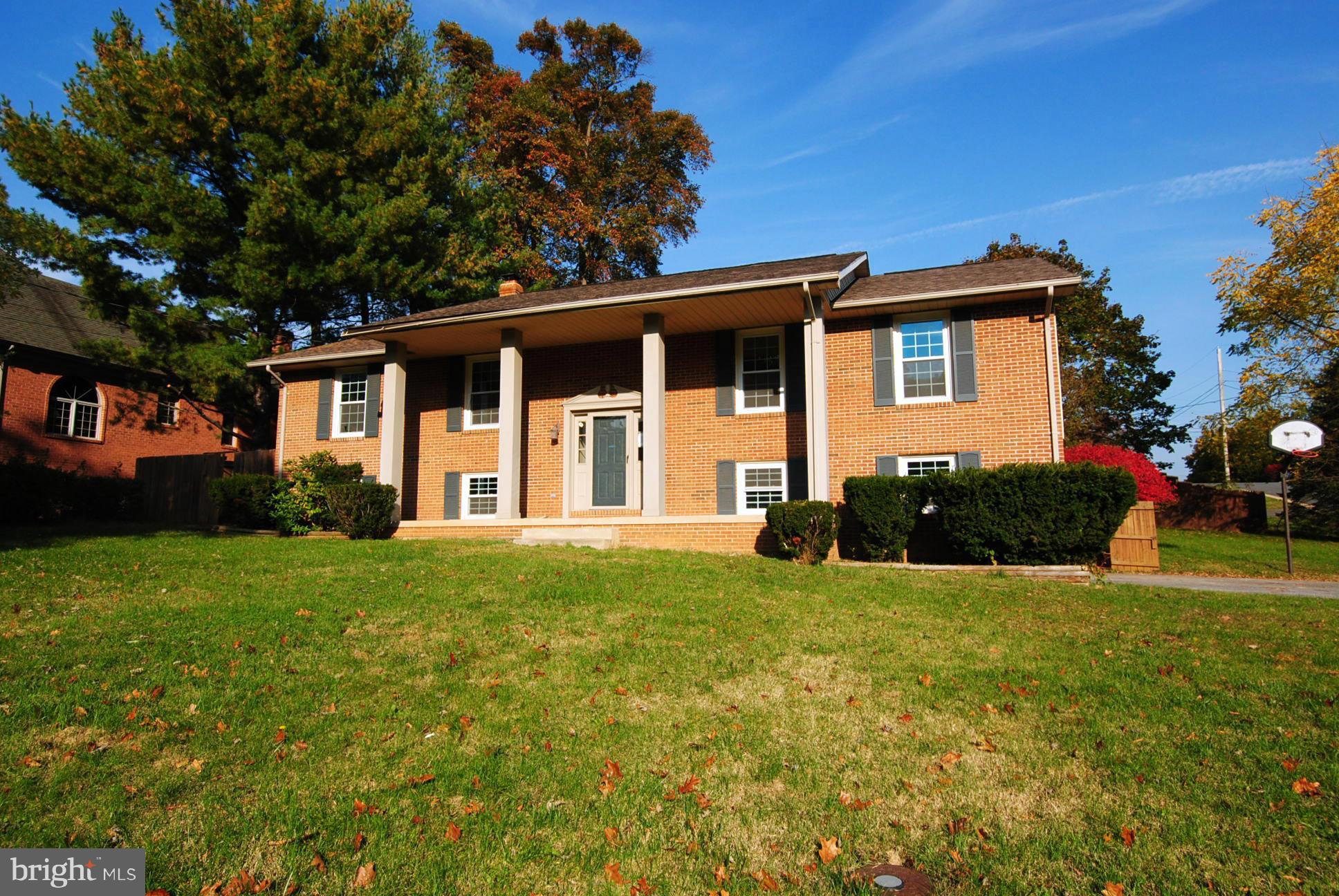 129 Henrico Road Front Royal, VA 22630 - Photo 1 of 26 Exterior (Front)