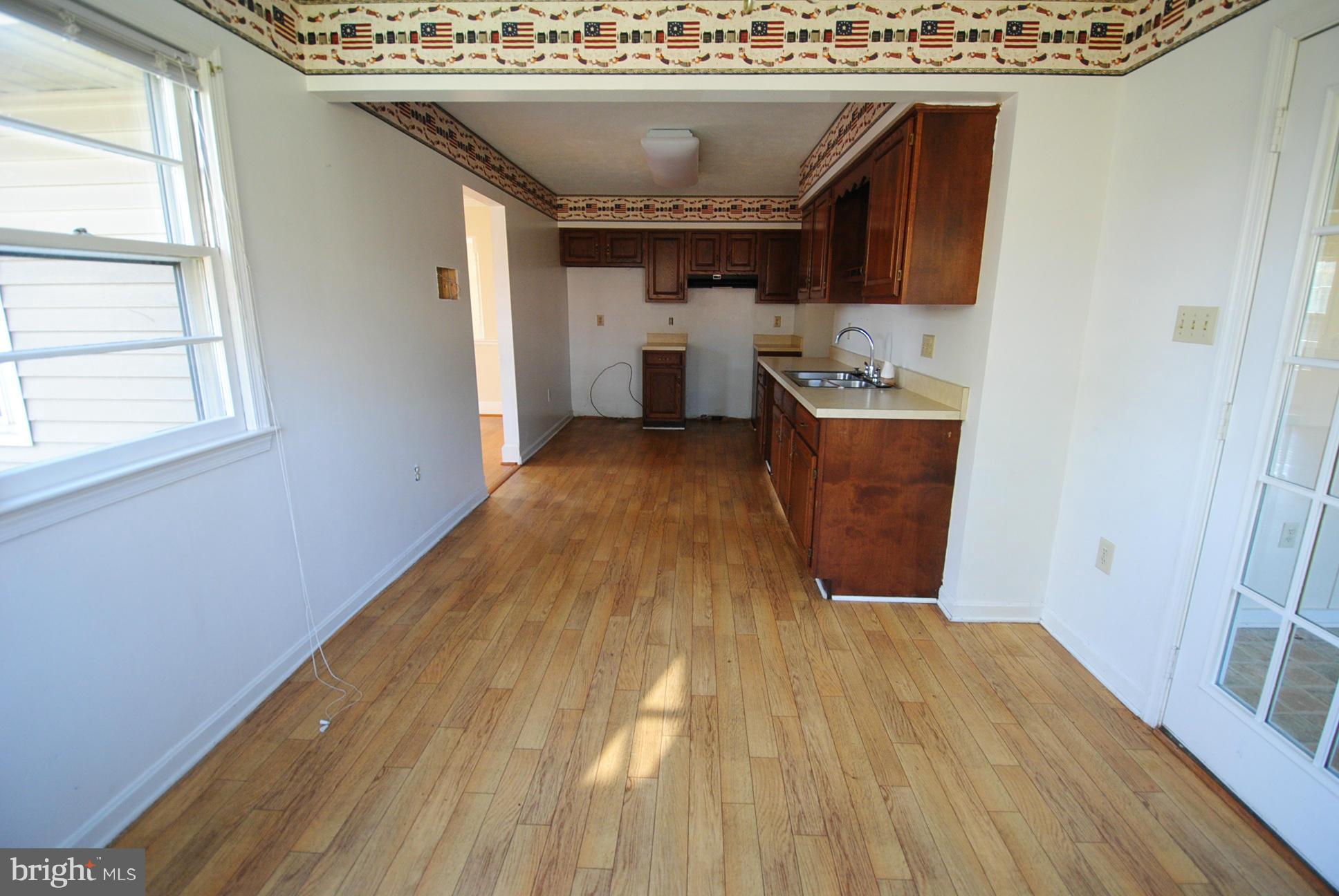 129 Henrico Road Front Royal, VA 22630 - Photo 8 of 26 Kitchen