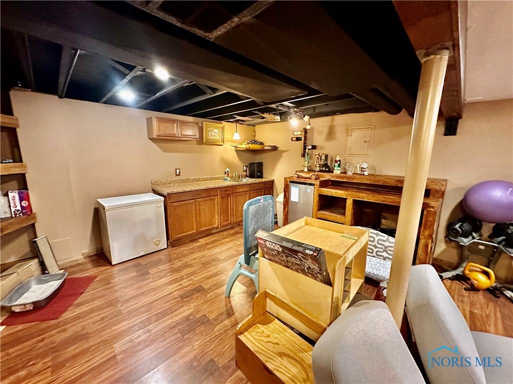 3015 Gracewood Road Toledo, OH 43613 - Photo 24 of 35 Gallery Image 24
