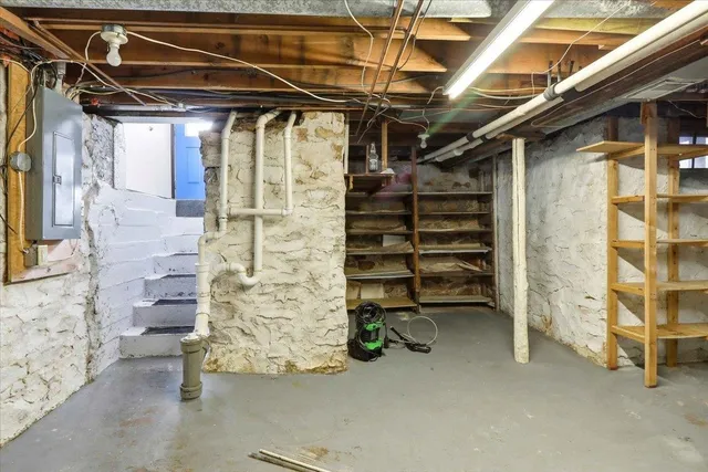 $184,900 | 121 Elmwood Lane, Nekoosa, WI 54457