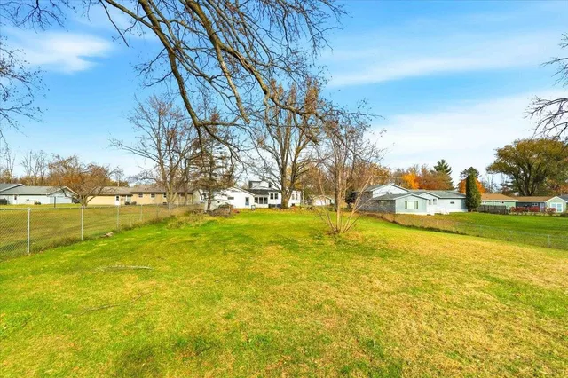 $184,900 | 121 Elmwood Lane, Nekoosa, WI 54457