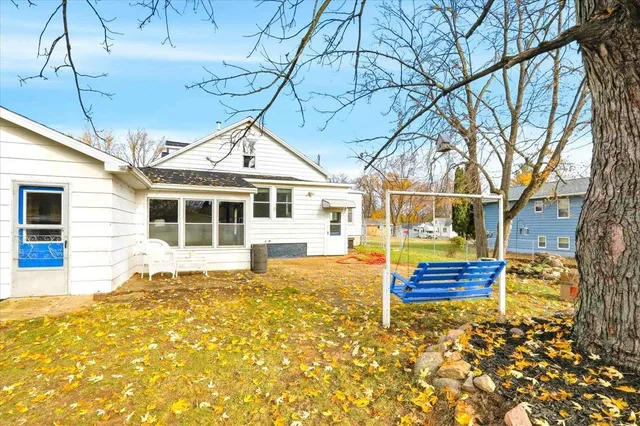 $184,900 | 121 Elmwood Lane, Nekoosa, WI 54457