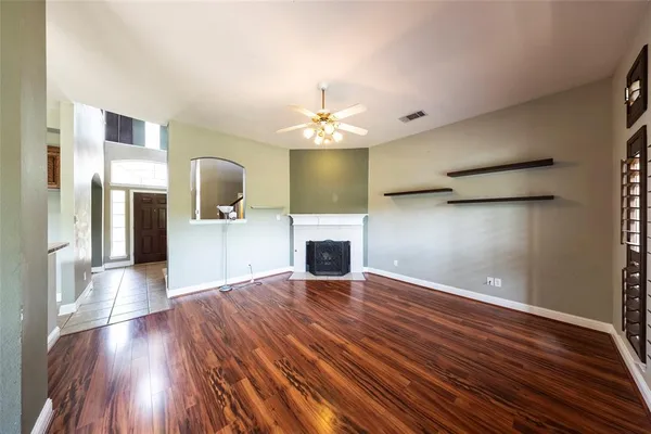 $2,550 | 2917 Osage Lane, Denton, TX 76210