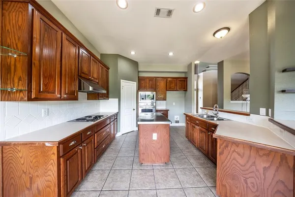 $2,550 | 2917 Osage Lane, Denton, TX 76210