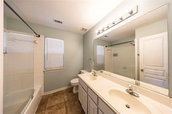 $2,550 | 2917 Osage Lane, Denton, TX 76210