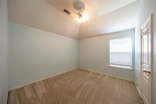 $2,550 | 2917 Osage Lane, Denton, TX 76210