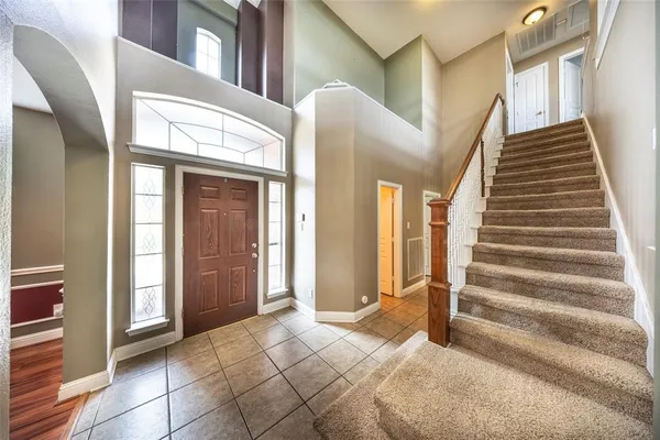 $2,550 | 2917 Osage Lane, Denton, TX 76210