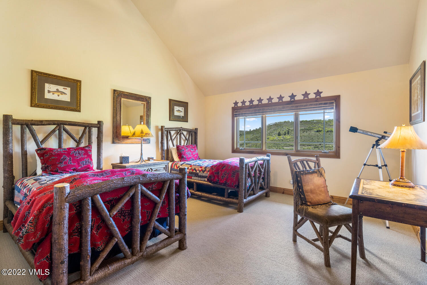 240 Aspen Meadows Road Edwards, CO 81632 - Photo 20 of 44 240 Aspen Meadows Rd Edwards-large-033-0