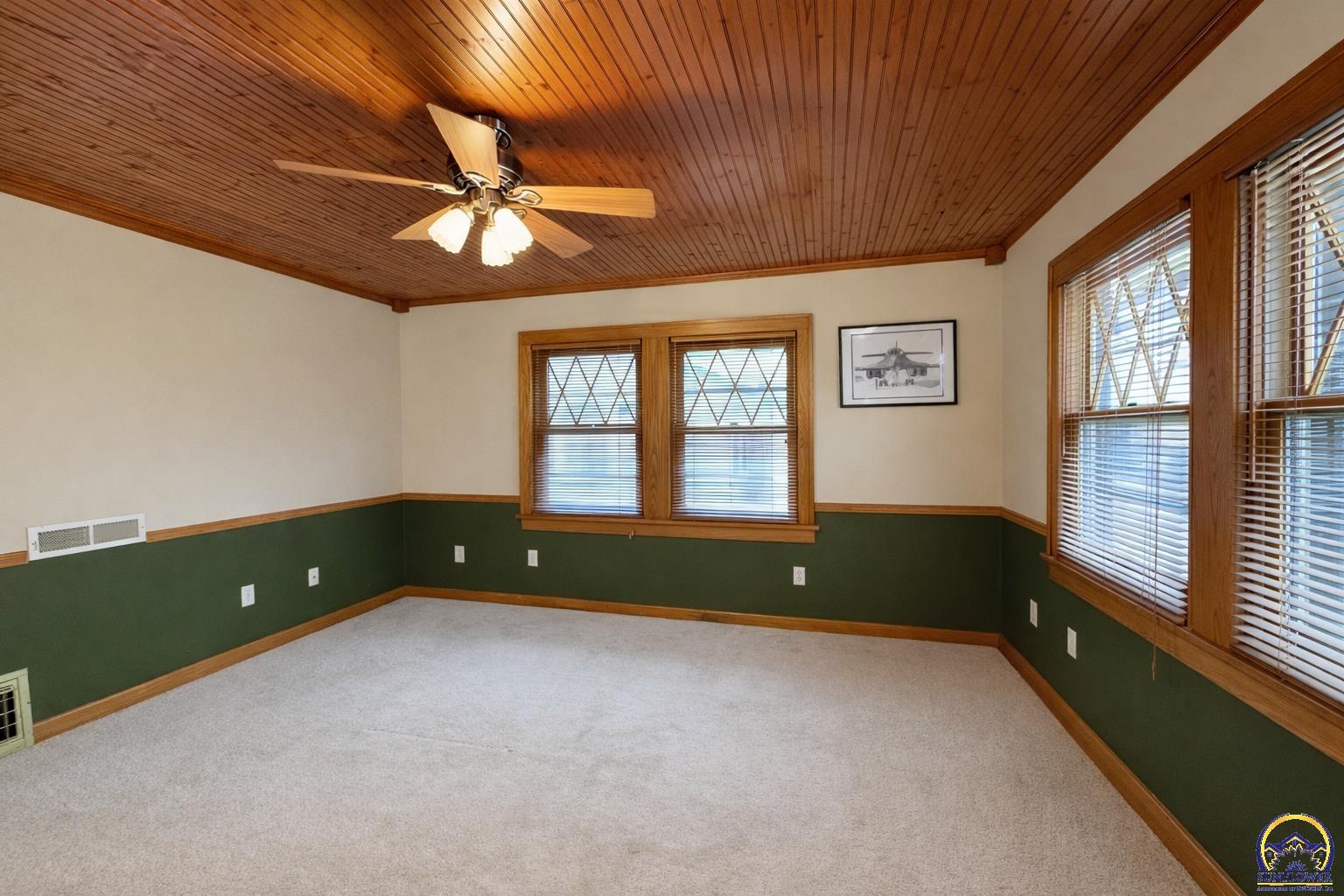 1318 Southwest Wayne Avenue Topeka, KS 66604 - Photo 19 of 34