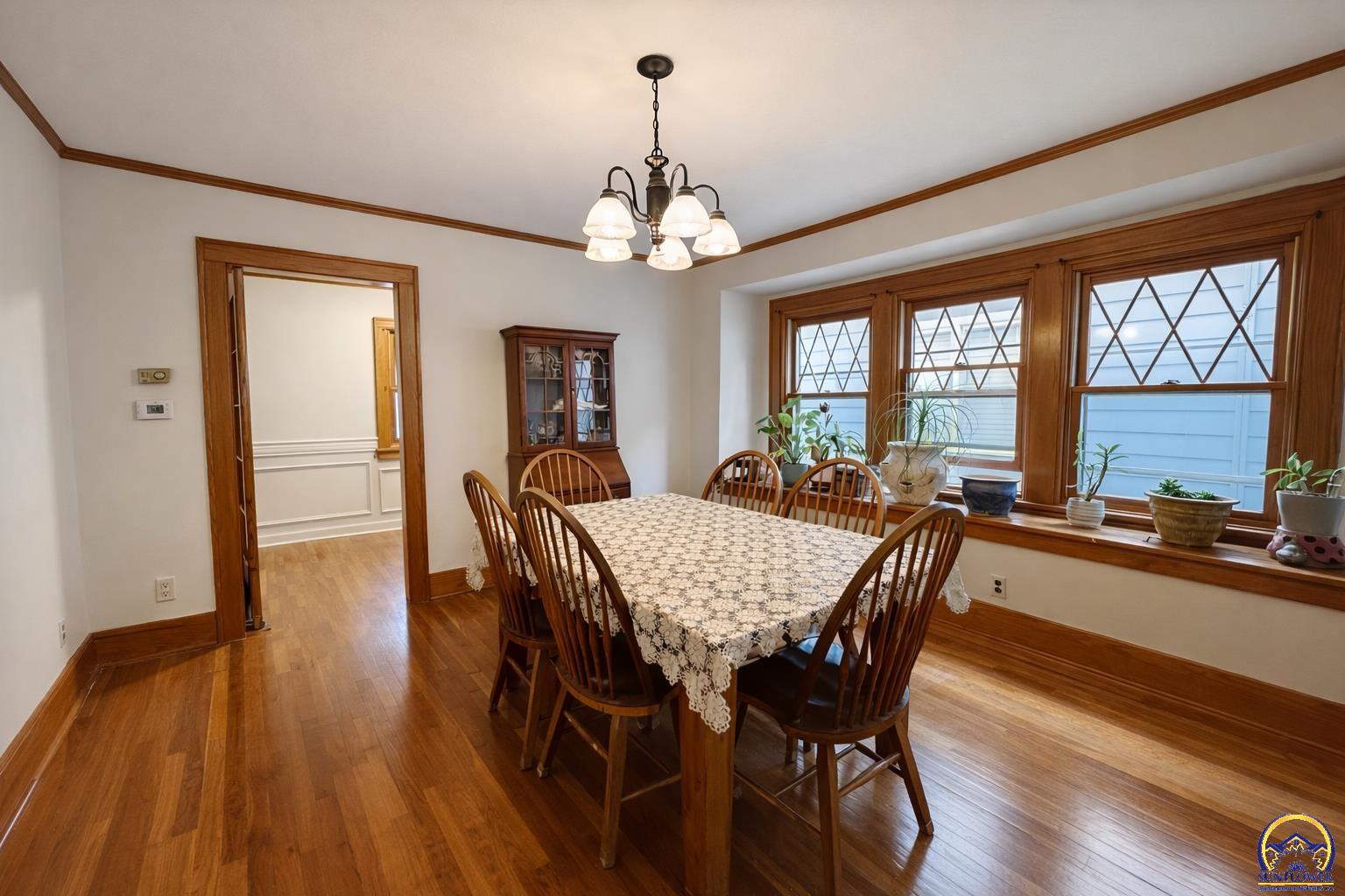 1318 Southwest Wayne Avenue Topeka, KS 66604 - Photo 5 of 34