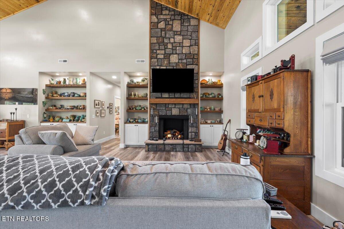 488 Masters Lane Bean Station, TN 37708 - Photo 11 of 50 Great Room 5