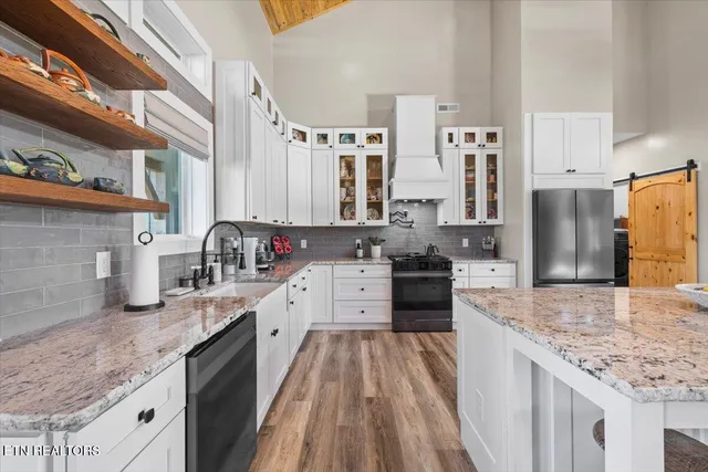 $1,325,000 | 488 Masters Lane, Bean Station, TN 37708