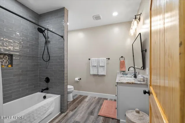 $1,325,000 | 488 Masters Lane, Bean Station, TN 37708