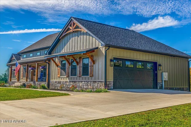 $1,325,000 | 488 Masters Lane, Bean Station, TN 37708