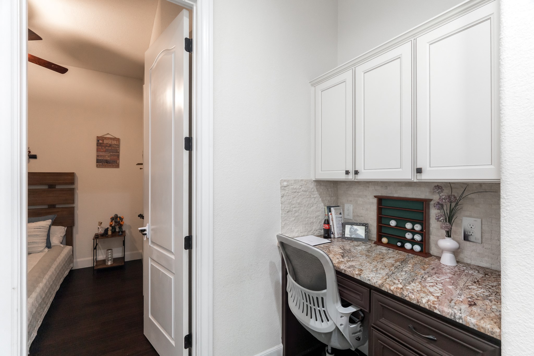 18 Sundown Ridge Place The Woodlands, TX 77375 - Photo 28 of 43