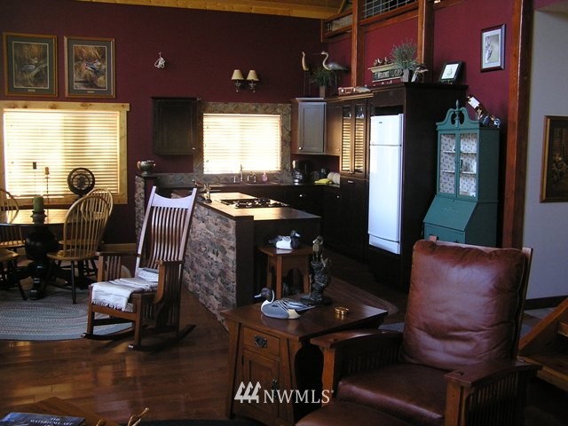 139 Turtle Lake Road Tonasket, WA 98855 - Photo 4 of 15 Gallery Image 4