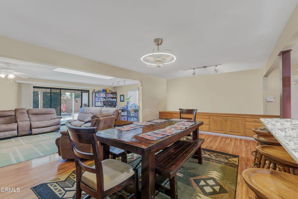 4056 Cochran Street Simi Valley, CA 93063 - Photo 13 of 44