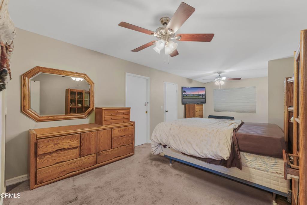 4056 Cochran Street Simi Valley, CA 93063 - Photo 17 of 44