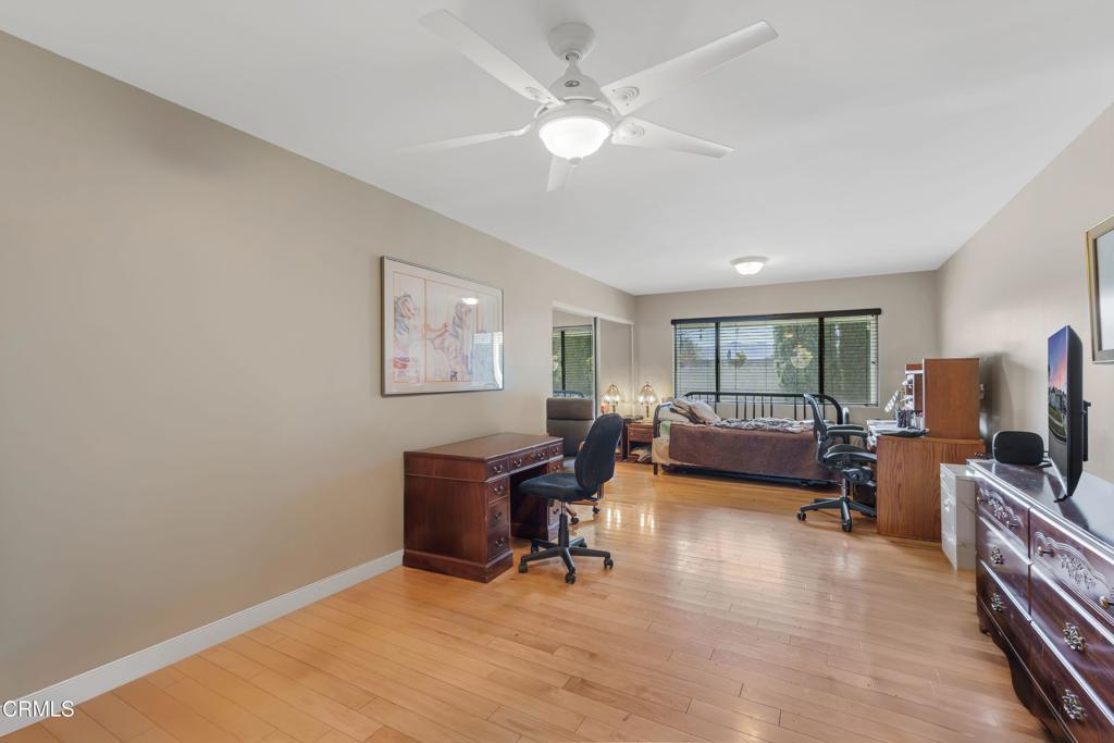 4056 Cochran Street Simi Valley, CA 93063 - Photo 22 of 44