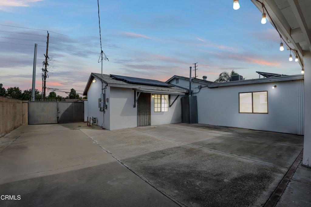 4056 Cochran Street Simi Valley, CA 93063 - Photo 31 of 44