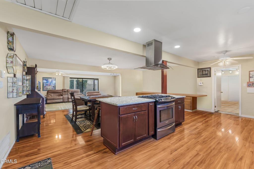 4056 Cochran Street Simi Valley, CA 93063 - Photo 7 of 44