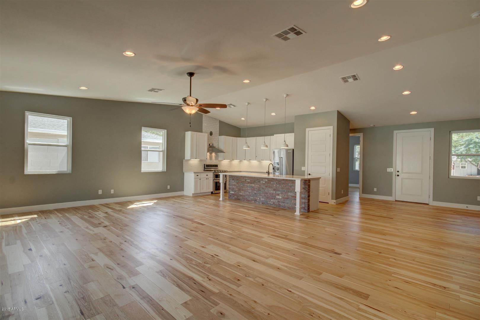 4212 East Cheery Lynn Road Phoenix, AZ 85018 - Photo 11 of 27 0010-Cheery Lynn (10)