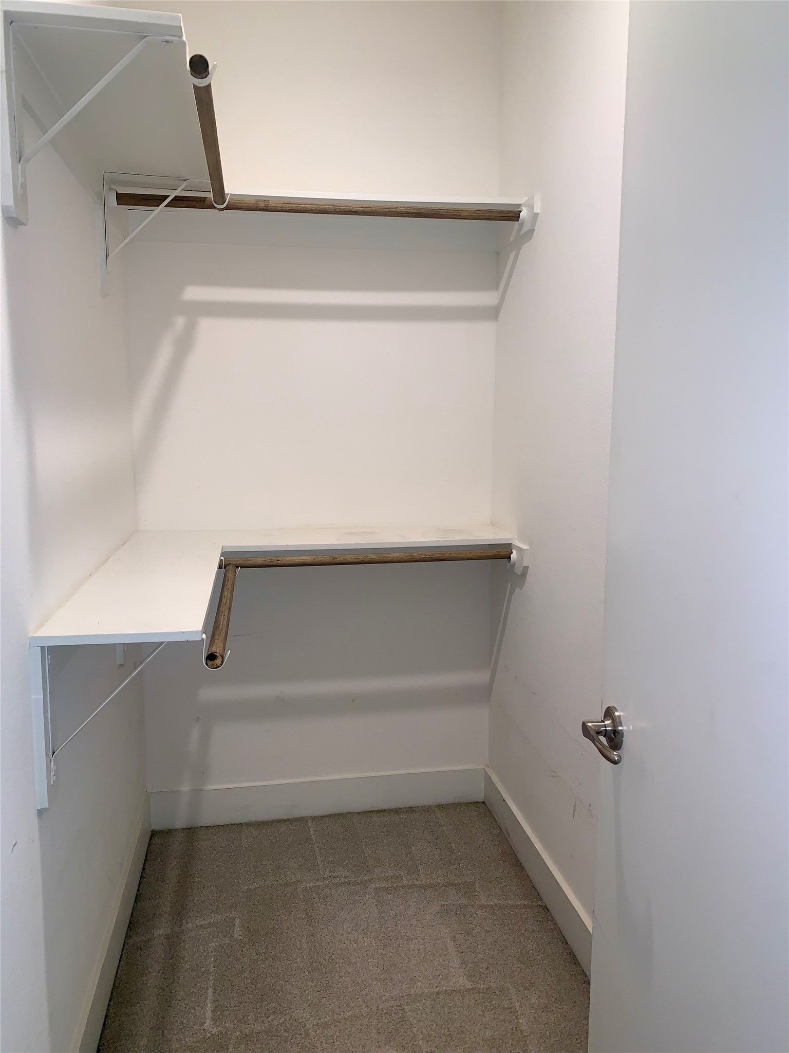 10209 Las Nubes Avenue Houston, TX 77075 - Photo 28 of 29 a view of small space