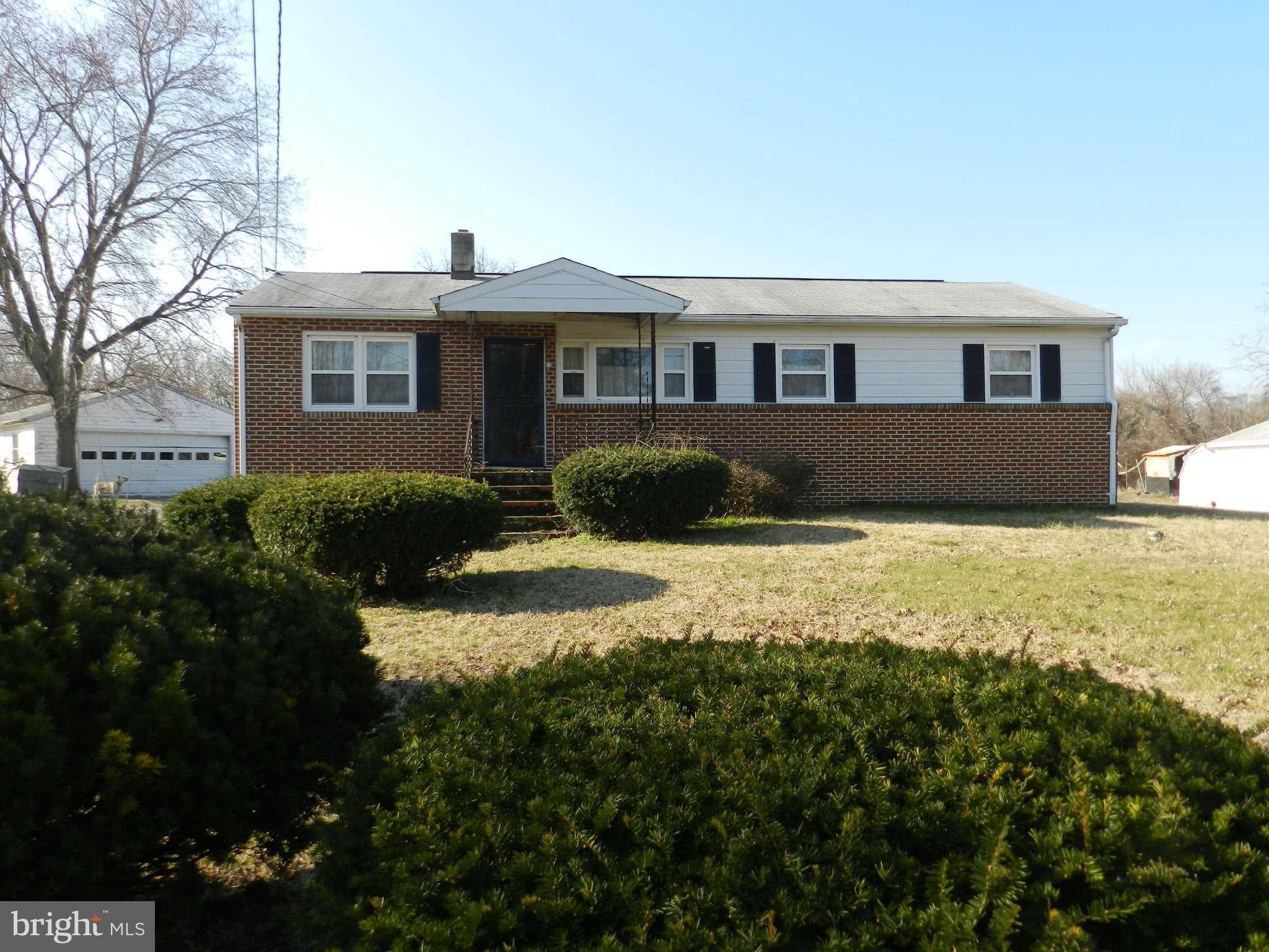 11 Whites Road Severna Park, MD 21146 - Photo 1 of 1 Exterior (Front)