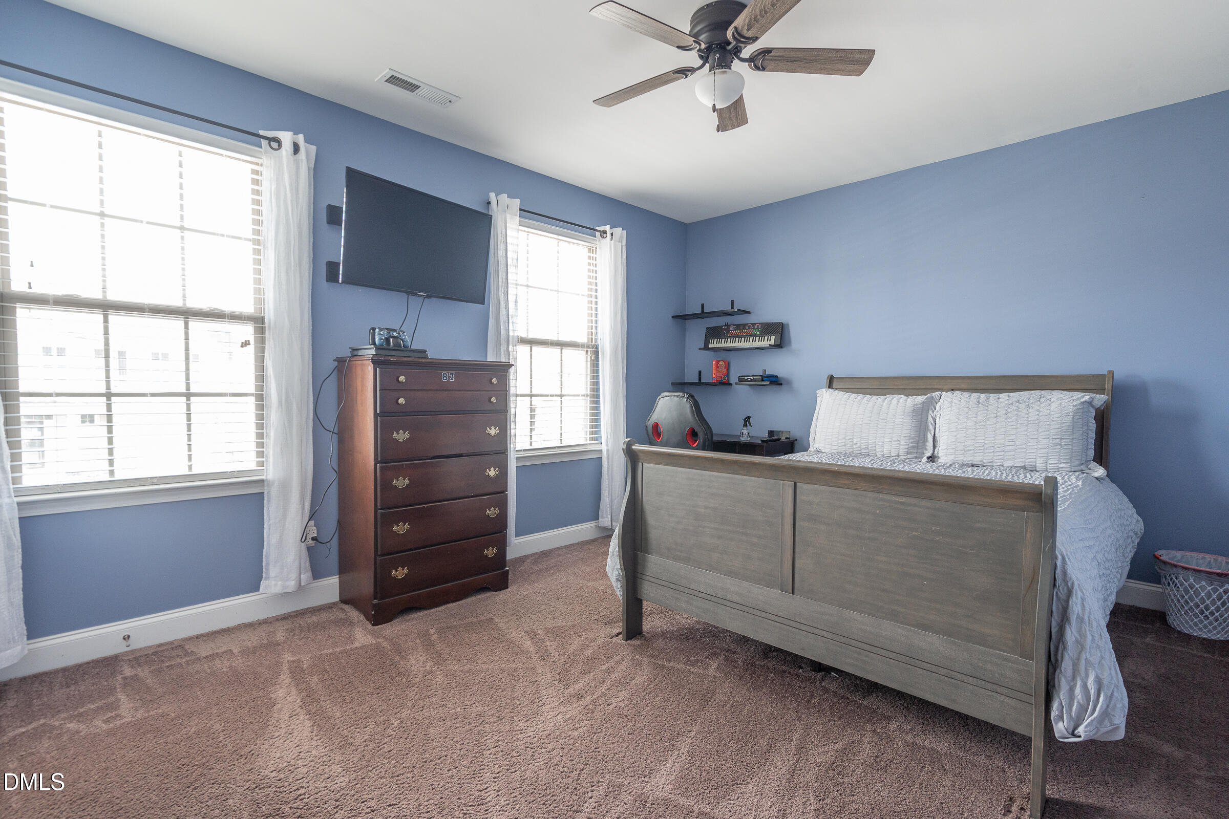 2756 Shepherd Valley Street Raleigh, NC 27610 - Photo 12 of 30 DSC06330