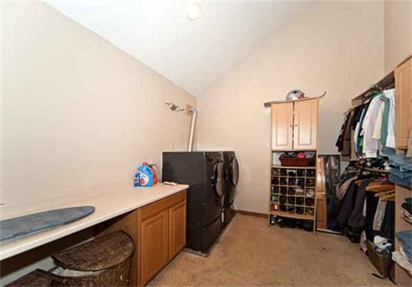 71 Malbone Road Freetown, MA 02702 - Photo 15 of 21 Gallery Image 15