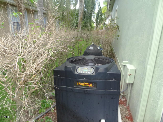 12214 Kenton Way Boca Raton, FL 33428 - Photo 13 of 29 DSC05396
