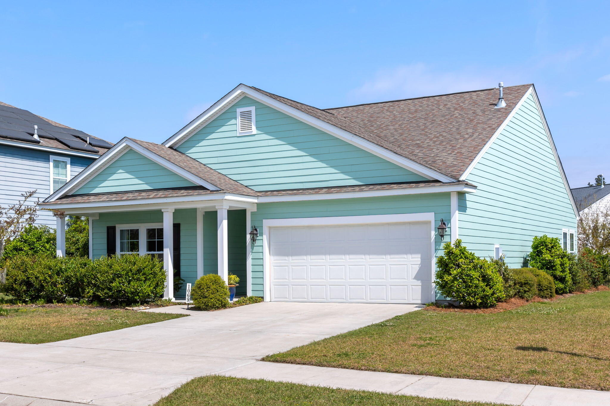 1069 Pigeon Point Johns Island, SC 29455 - Photo 17 of 36 3-web-or-mls-1069 Pigeon Pt CoastalRE-3