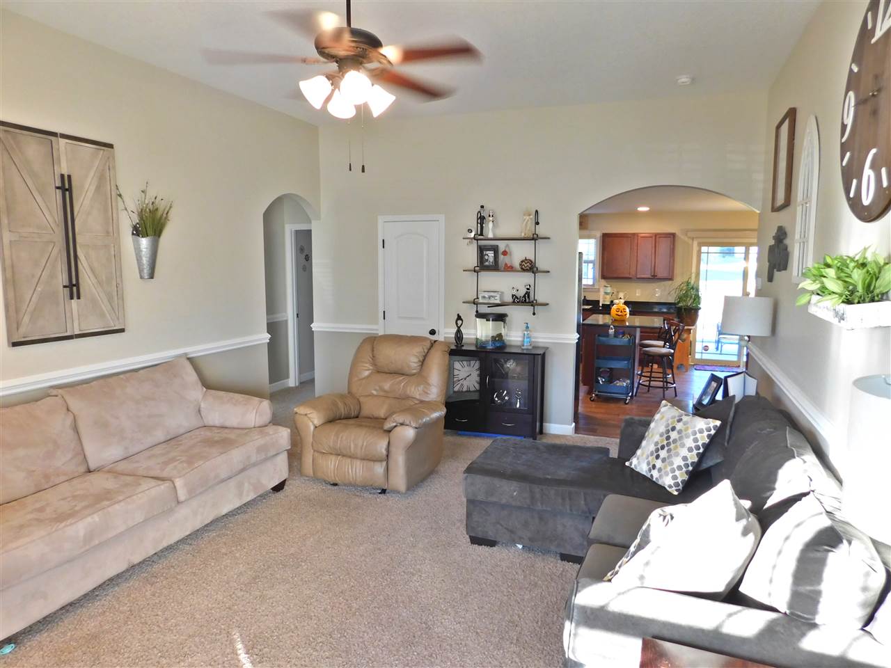449 Gibbs Road Wellford, SC 29385 - Photo 6 of 16 Gallery Image 6
