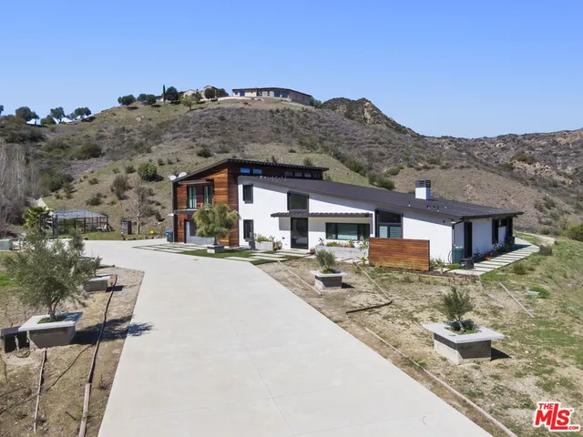 $4,499,000 | 31830 Lobo Canyon Road, Agoura Hills, CA 91301