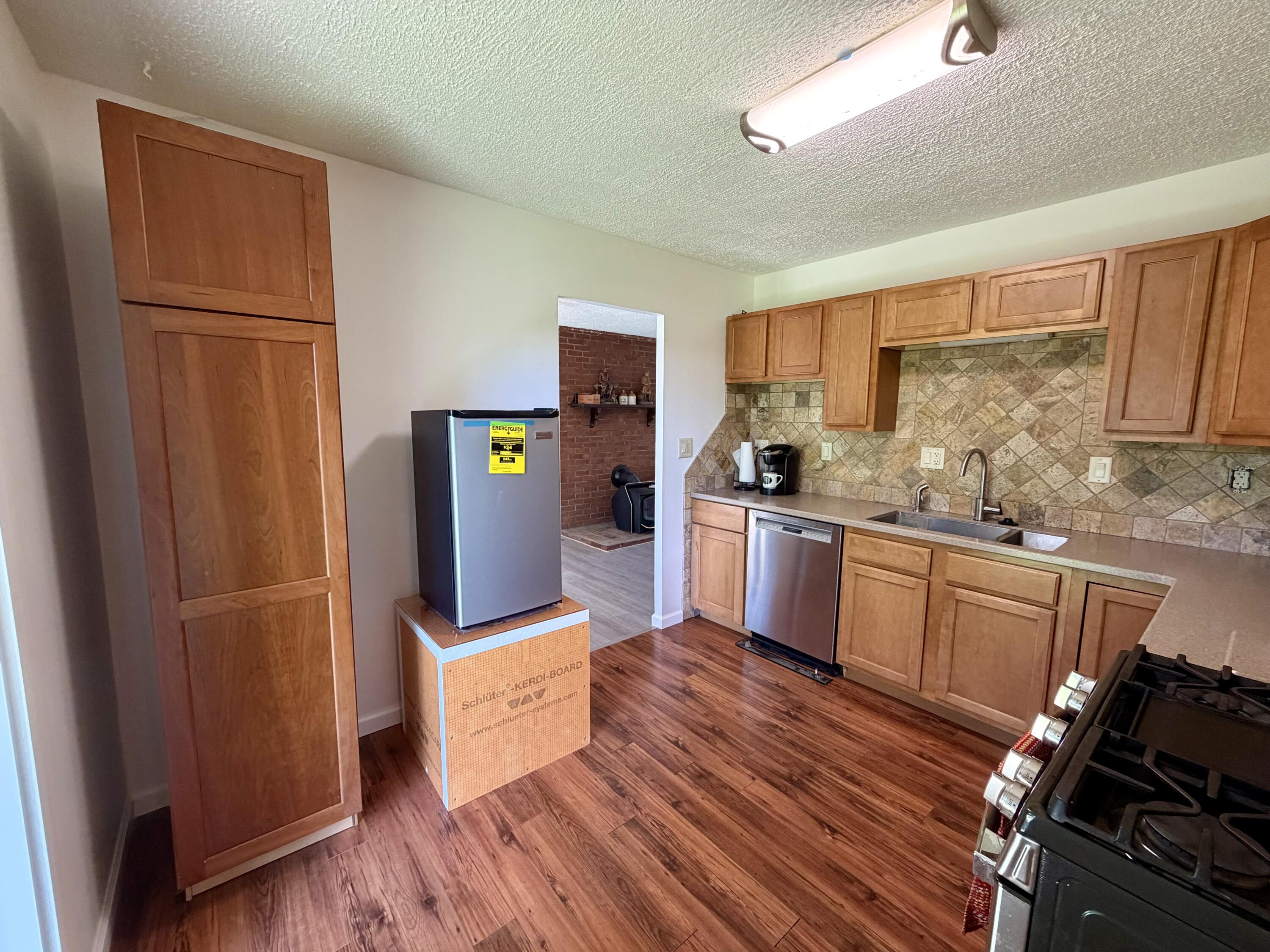7 Genesee Lane Plattsburgh, NY 12901 - Photo 11 of 41