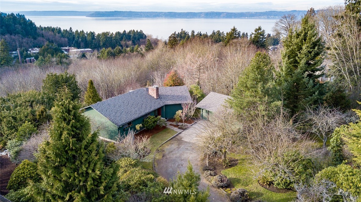 30645 26th Avenue Southwest Federal Way, WA 98023 - Photo 2 of 21