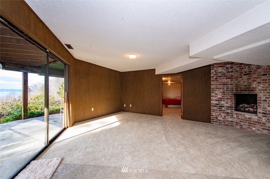 30645 26th Avenue Southwest Federal Way, WA 98023 - Photo 15 of 21