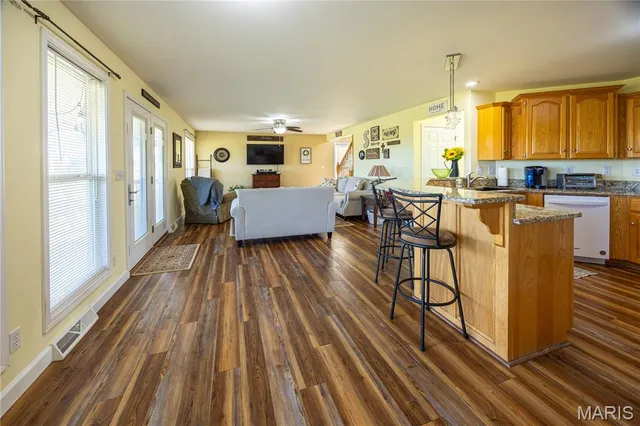 $499,900 | 274 Adam Lane, Altenburg, MO 63732