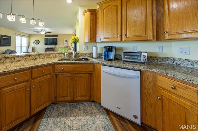 $499,900 | 274 Adam Lane, Altenburg, MO 63732