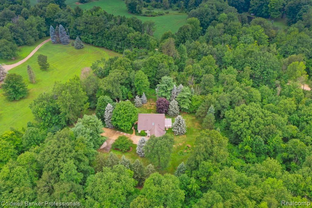 821 West Sutton Road Metamora, MI 48455 - Photo 62 of 66 821 W Sutton-62.jpg