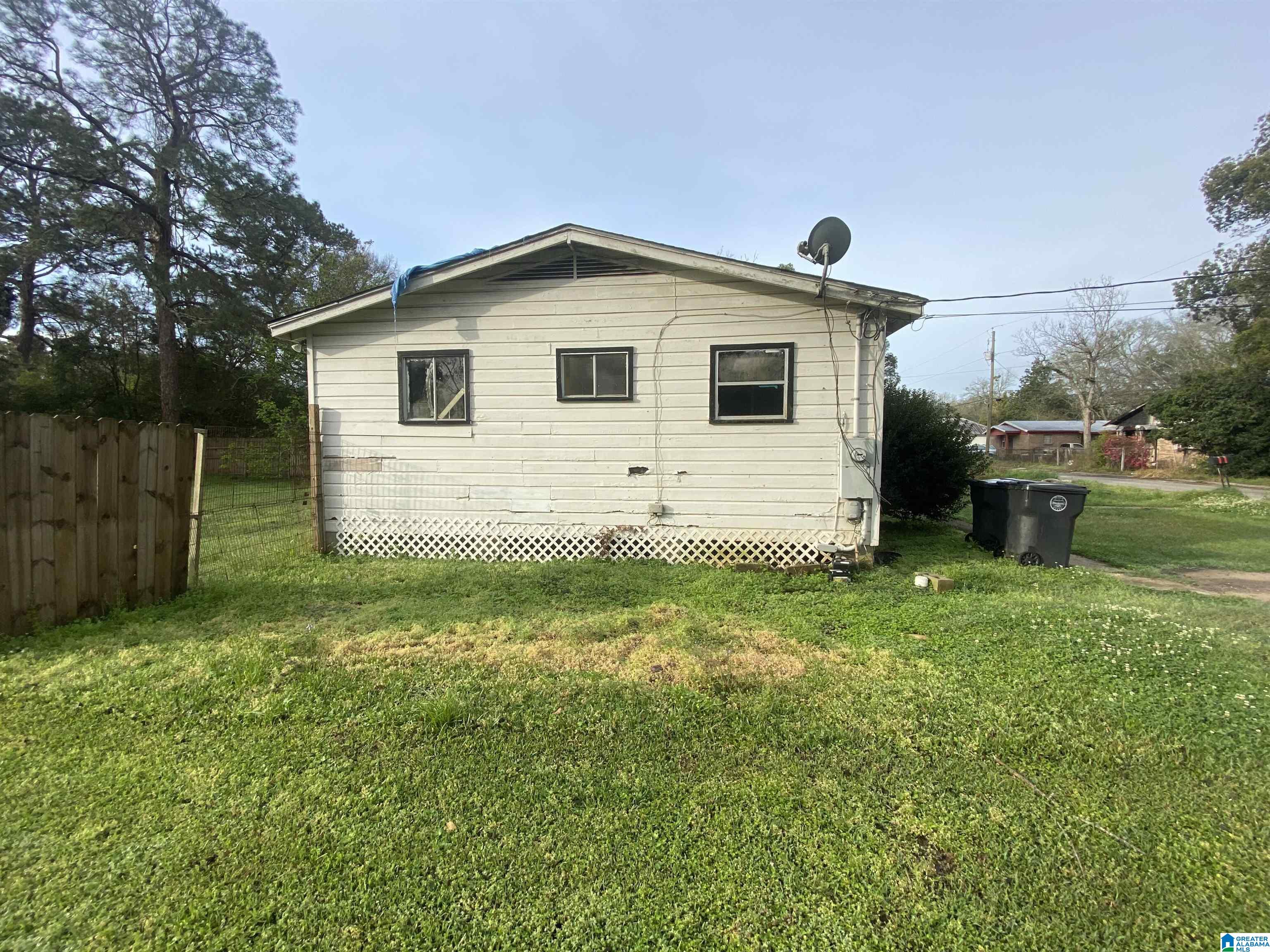 346 Fall Avenue Mobile, AL 36612 - Photo 3 of 12