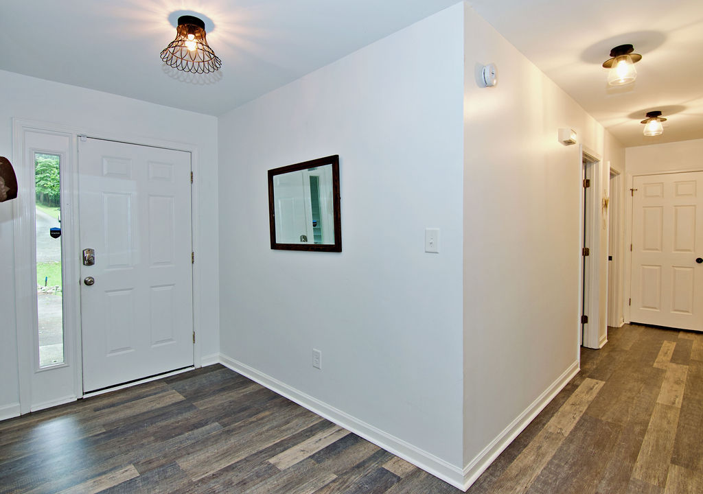 1279 Coneross Point Drive Seneca, SC 29678 - Photo 19 of 48