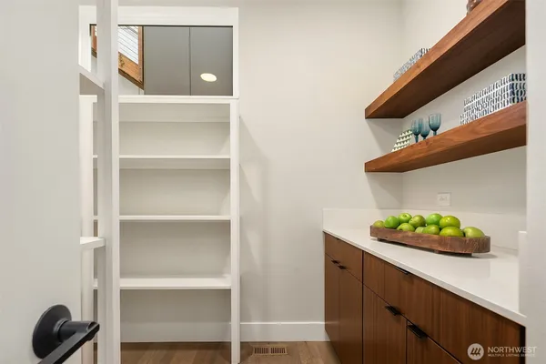 $3,250,000 | 616 25th Avenue East, Seattle, WA 98112