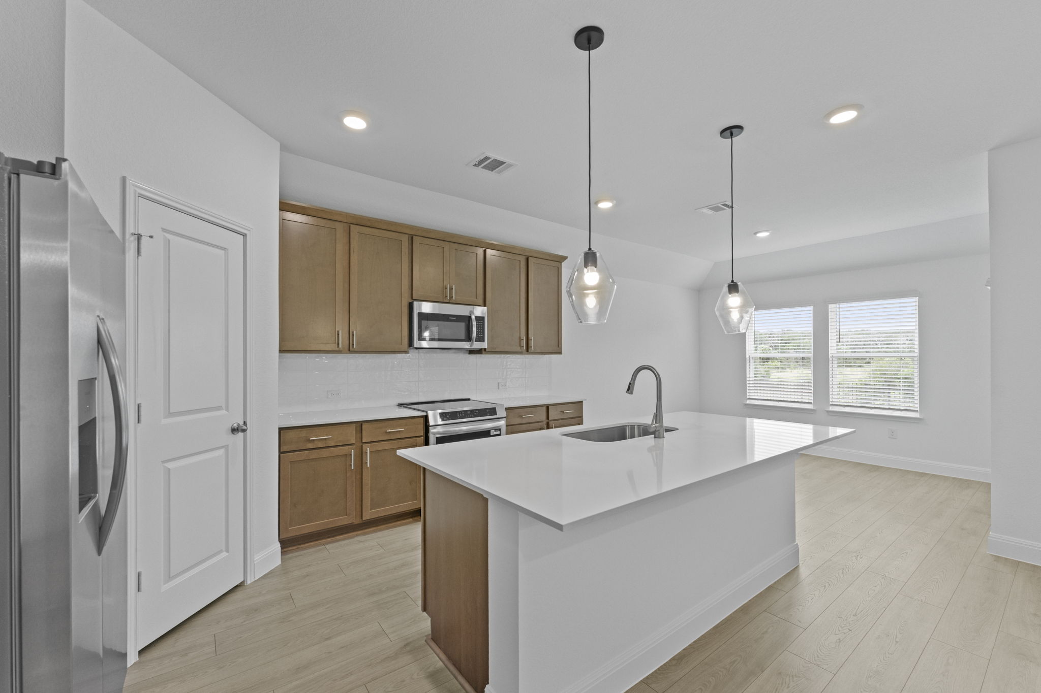 277 Rivers Edge Drive Georgetown, TX 78628 - Photo 17 of 30