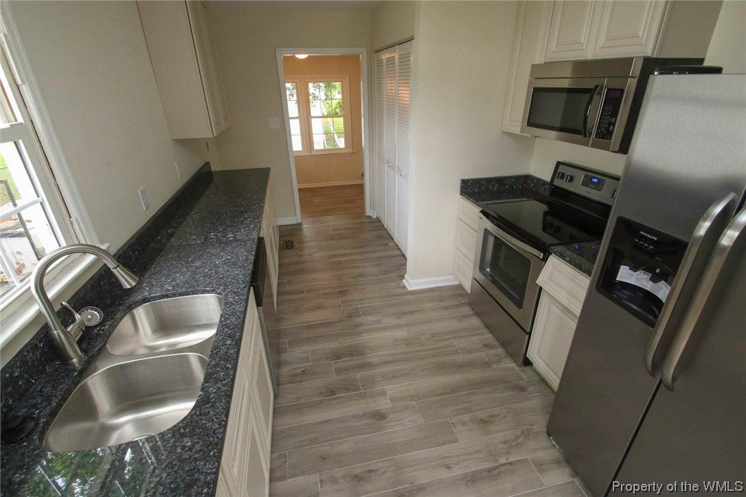 115 Groome Road Newport News, VA 23601 - Photo 16 of 29 Gallery Image 16