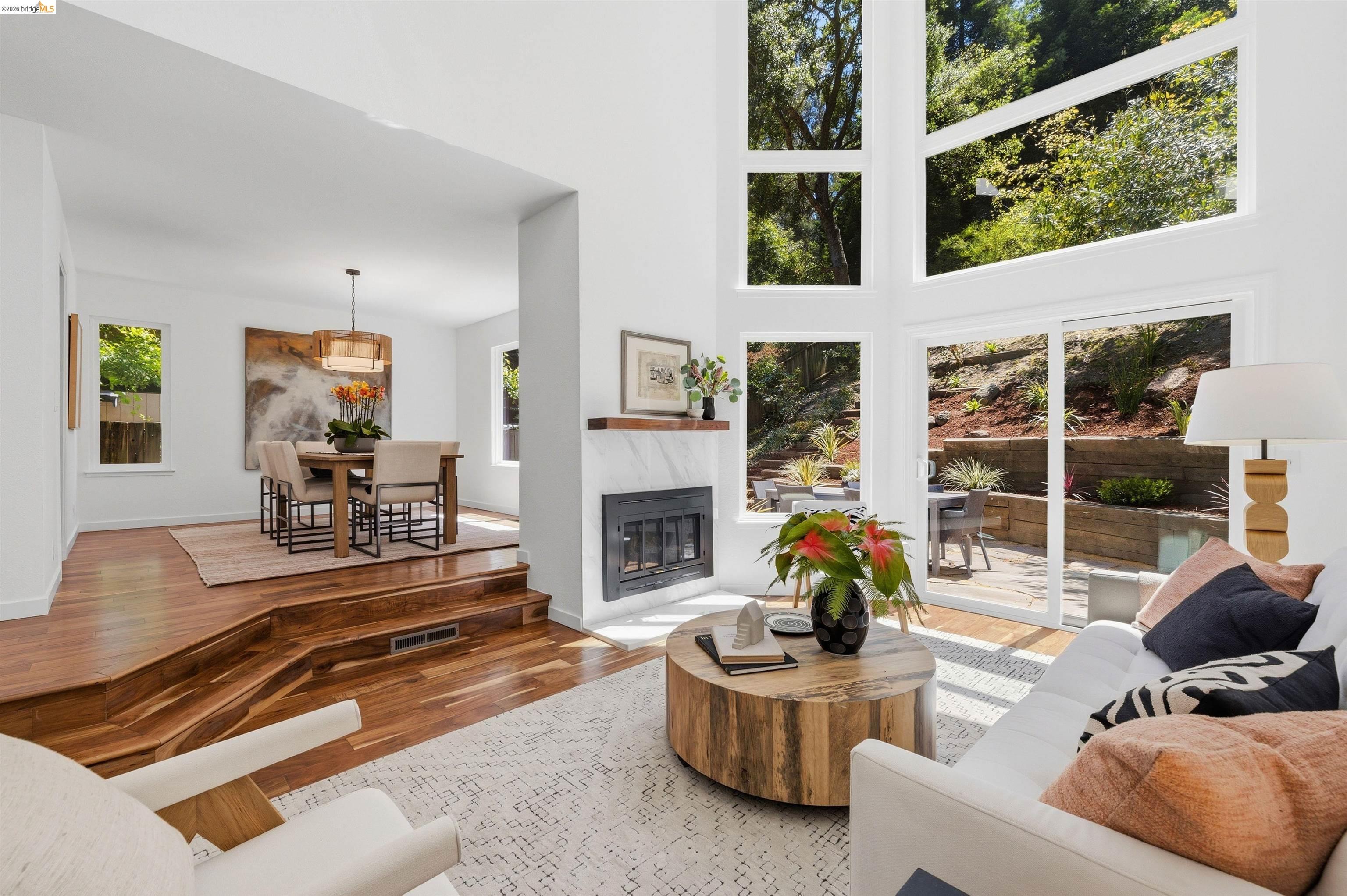 6763 Pinehaven Road Oakland, CA 94611 - Photo 6 of 48