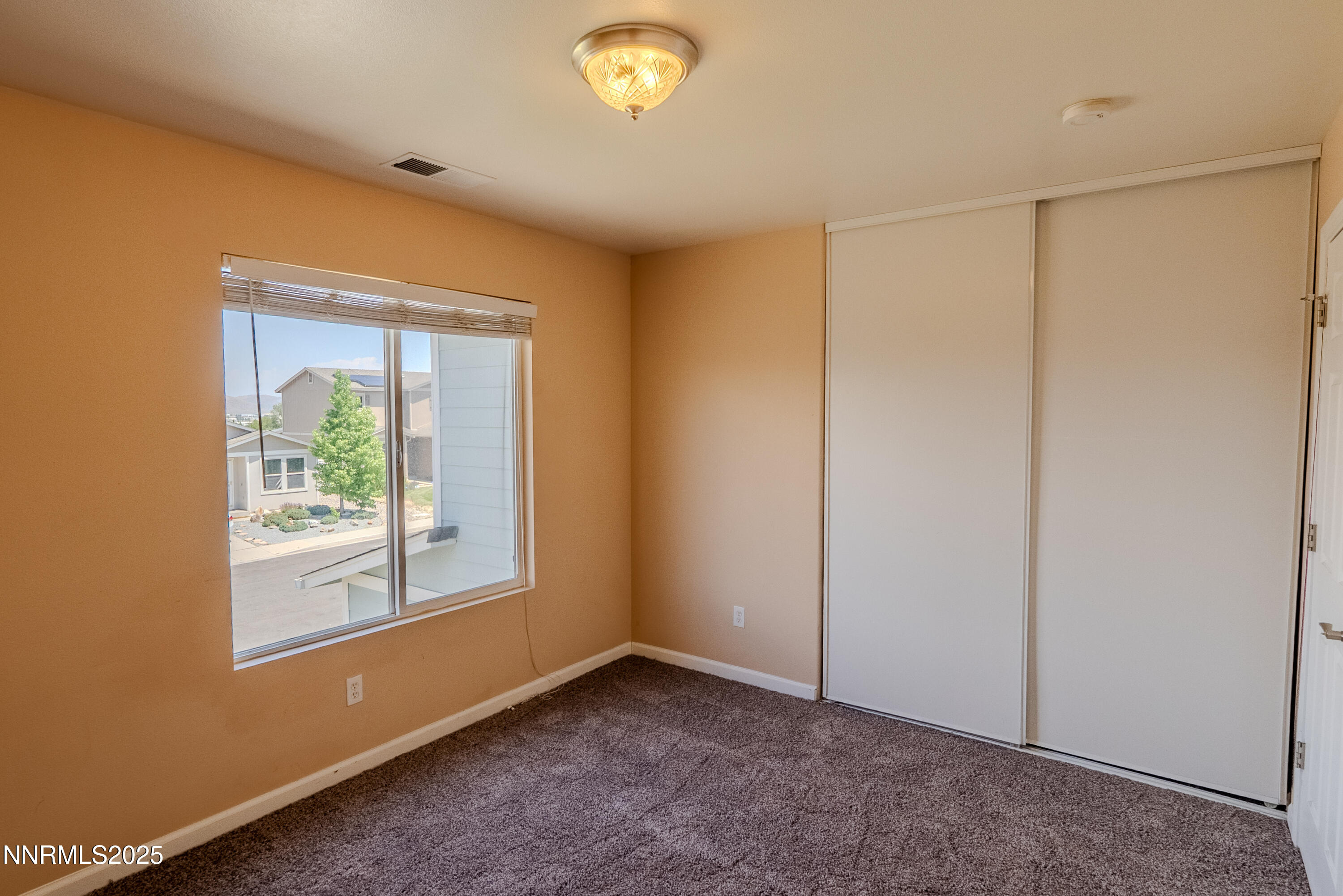7890 Key Largo Drive Reno, NV 89506 - Photo 23 of 37 7890KeyLargoDr-32