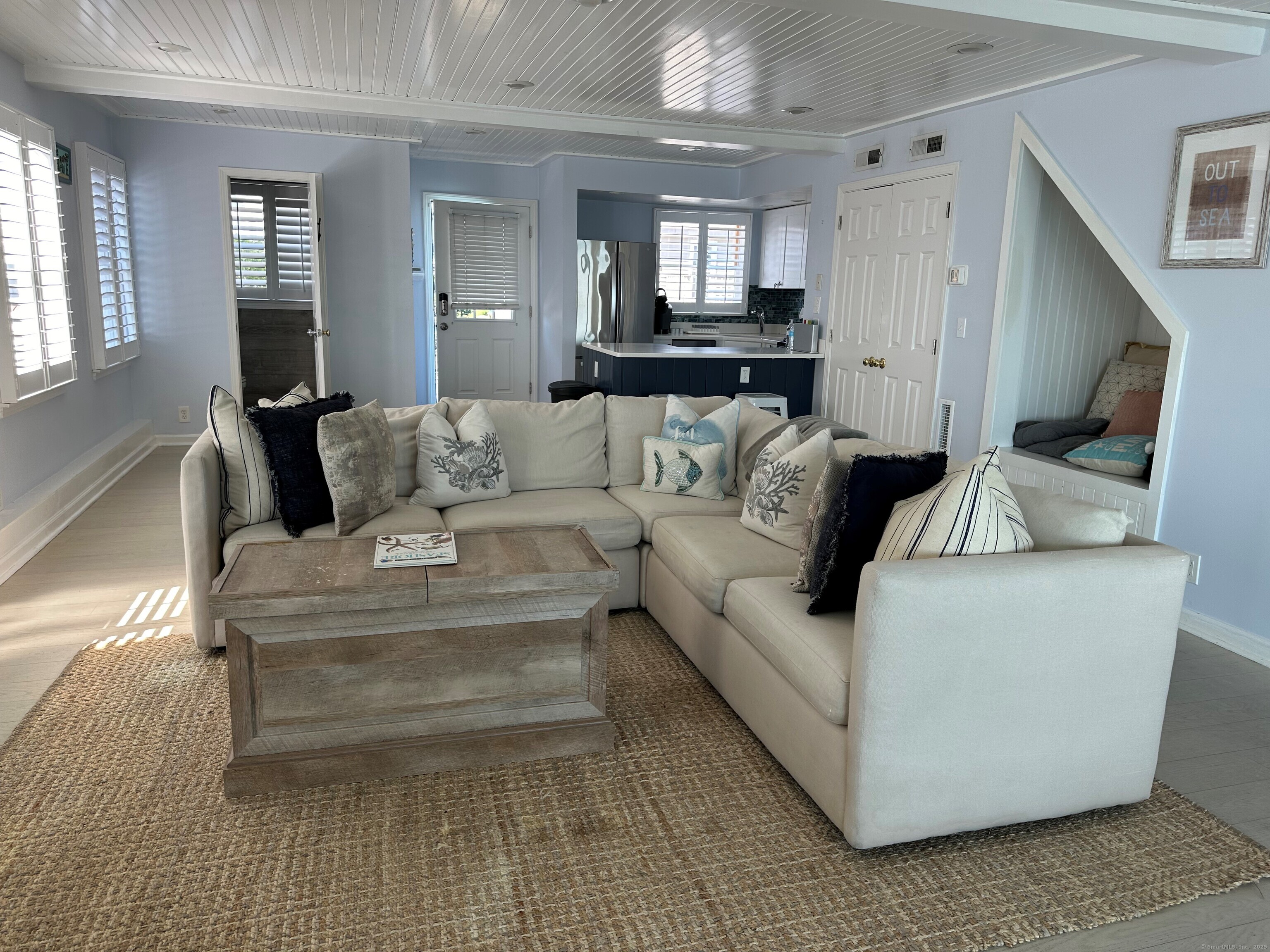 2149 Fairfield Beach Road Fairfield, CT 06824 - Photo 9 of 29 Great Room