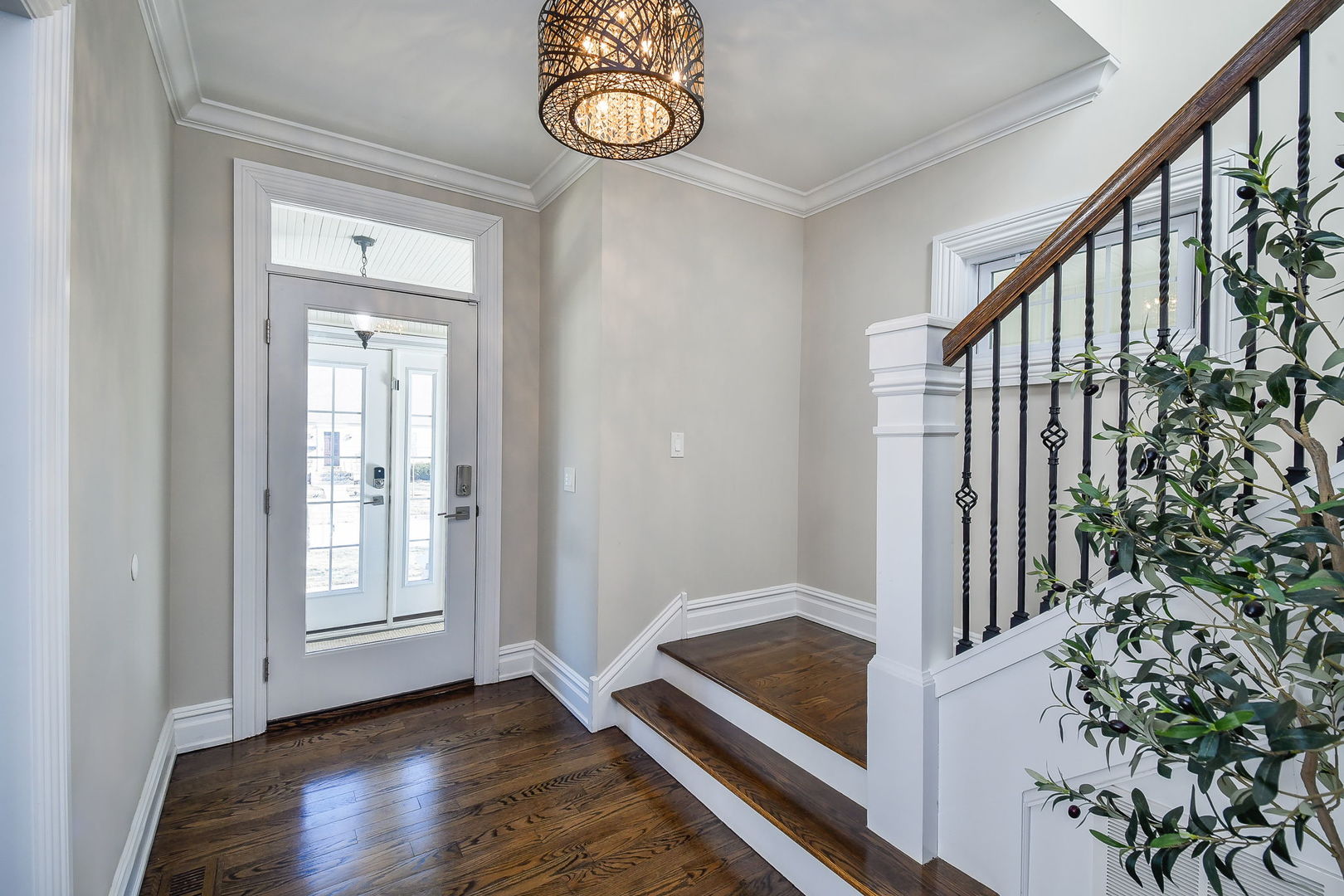 325 North Wright Street Naperville, IL 60540 - Photo 18 of 53